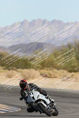 media/Nov-16-2025-Race Pace (Sun) [[8c5fa54630]]/Non Verified Riders (1st 20 Minutes)/2-Turn 10 (1010am)/